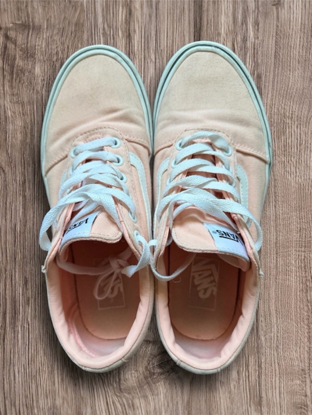 Vans Peach Low-Top Canvas Sneakers with White Label - Picture 4 of 6